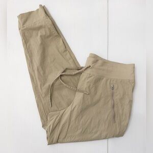 Trekkie North High Rise Jogger Pants - 10